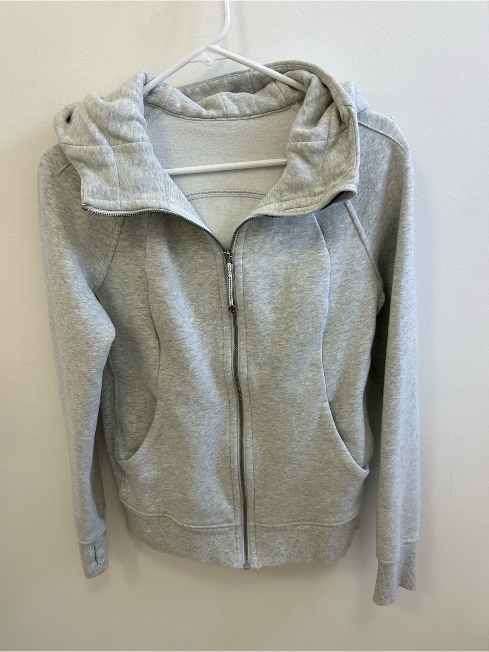 lululemon athletica 🍋 Scuba Full-Zip Hoodie in Heathered Core Ultra Light Gray - Picture 3 of 8